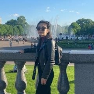 Айна Жусупова